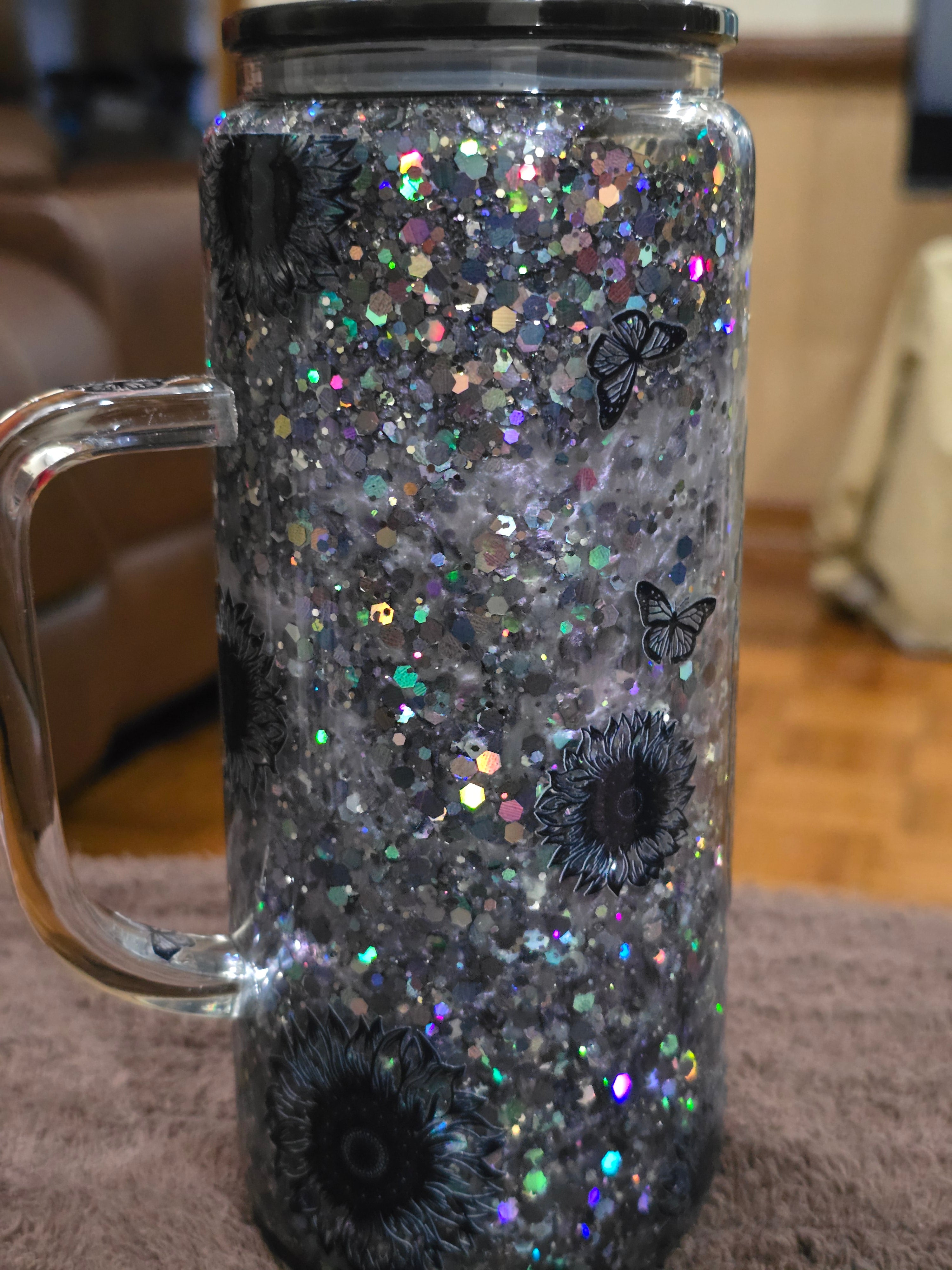 20-oz "Mama Bear" Black and Holographic Glass Snow Globe Mug Tumbler