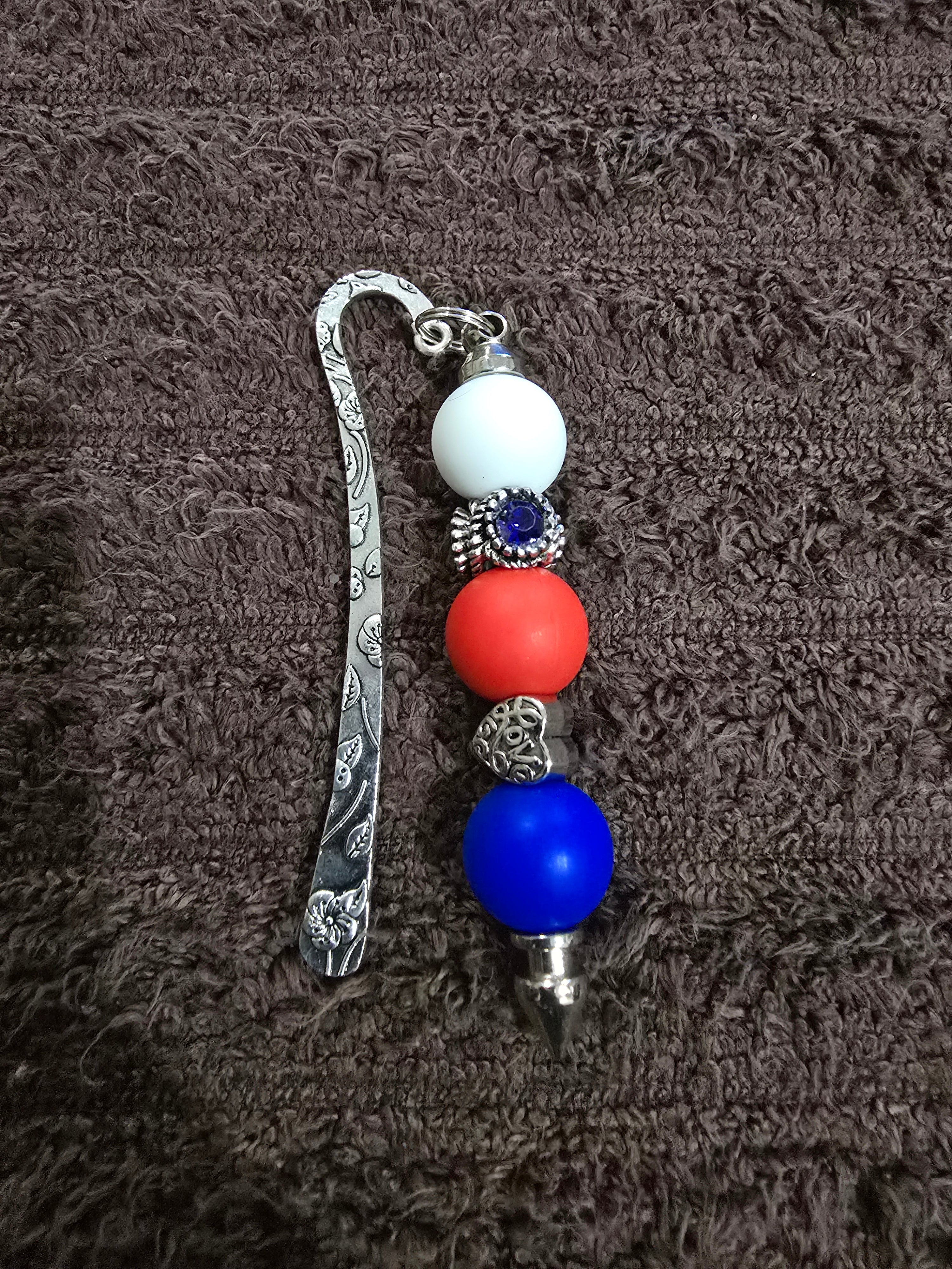 #05 Beaded "Patriotic Heart" Bookmark