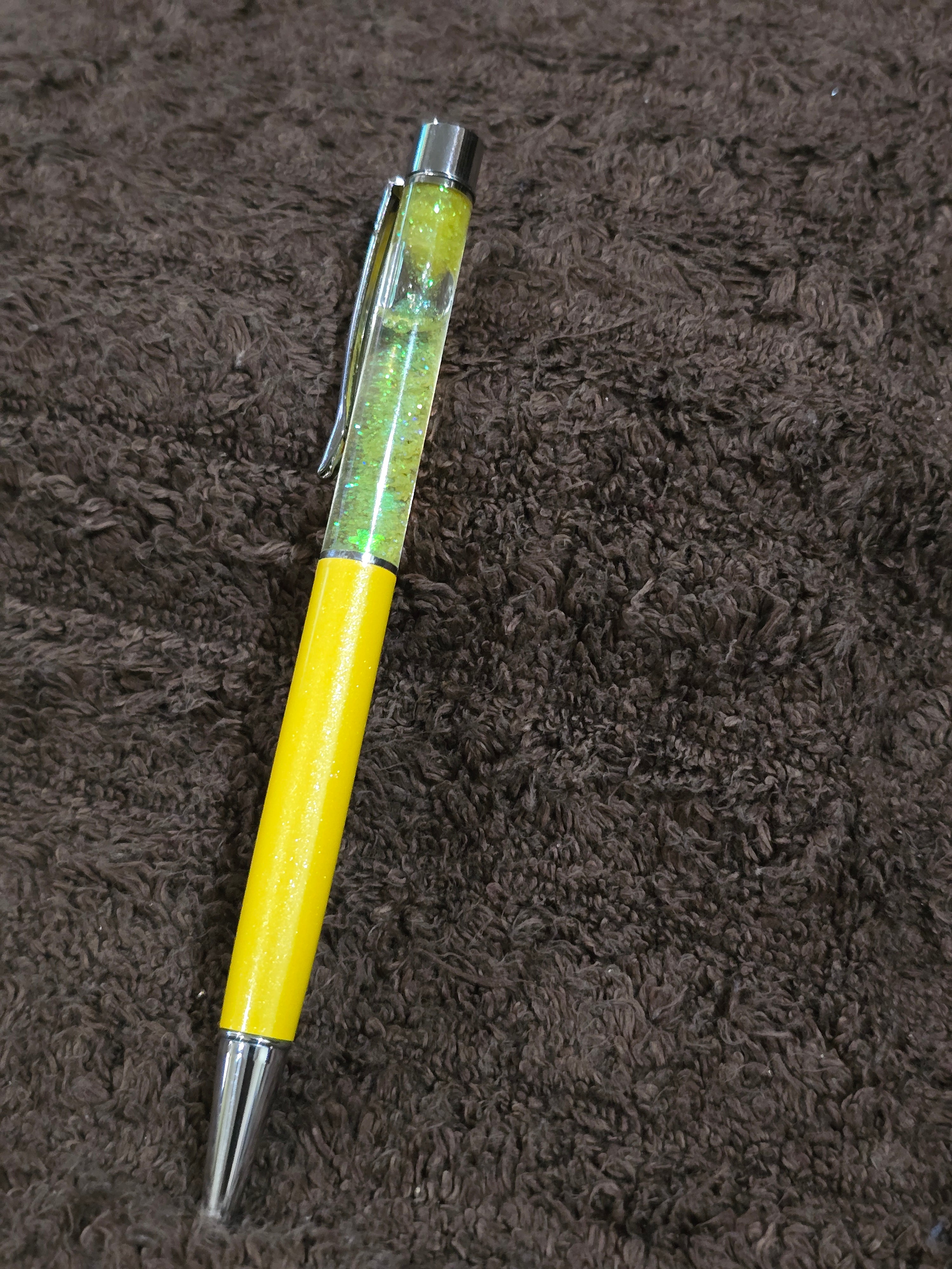 #13 "Yellow Glitter" Snow Globe Ink Pen