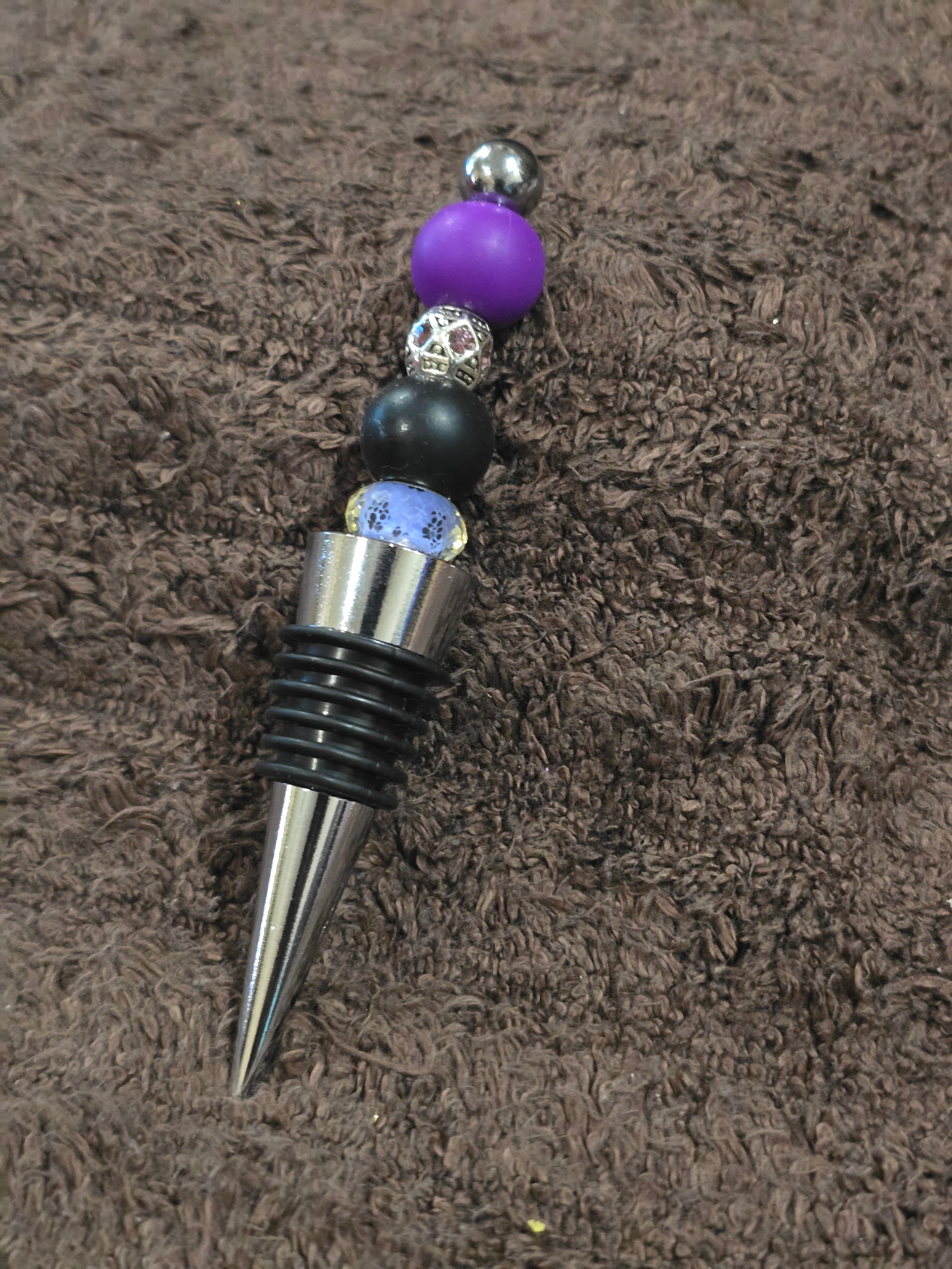 #29 Beaded "Black & Purple" Wine Stopper