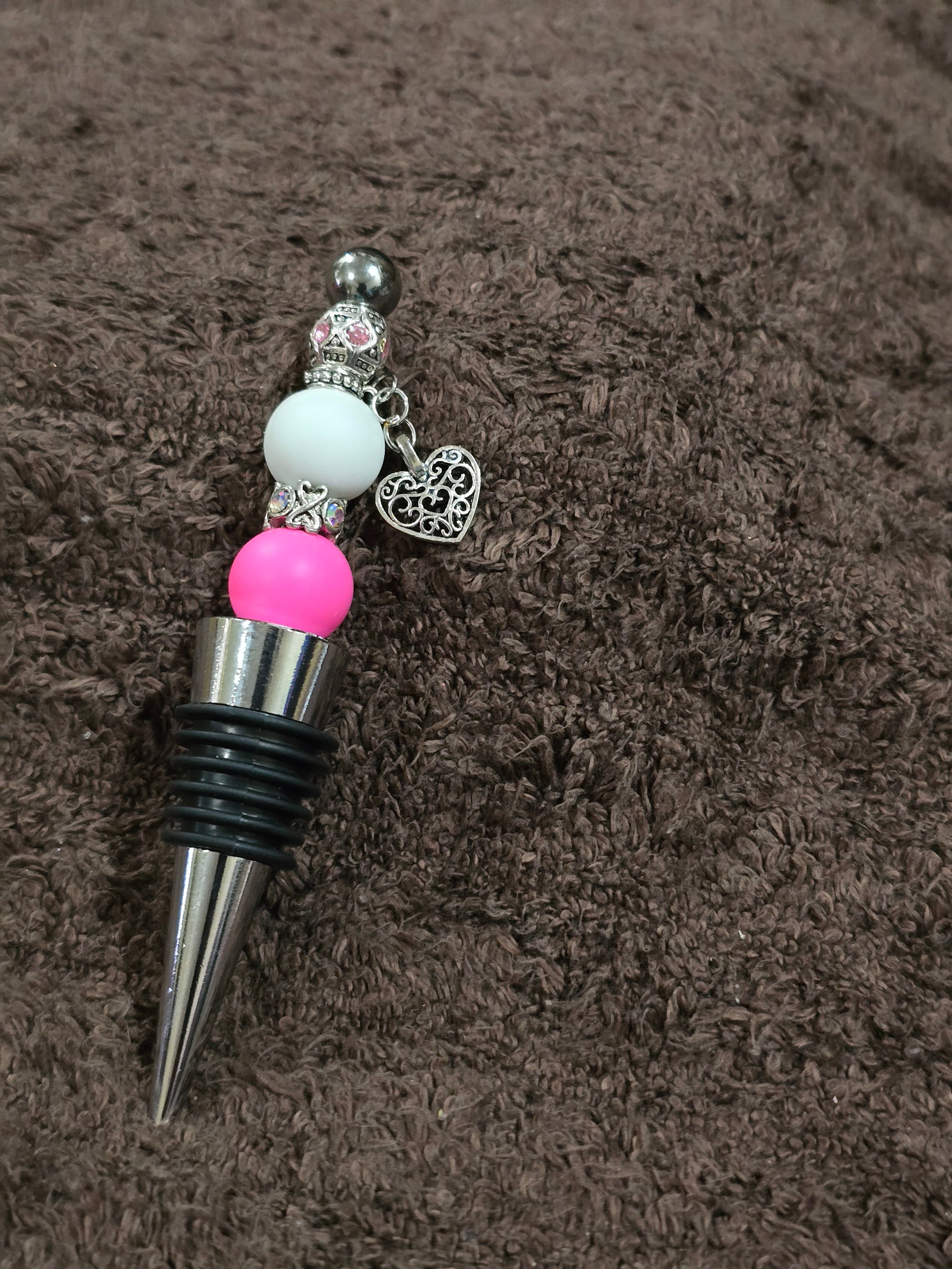 #53 Beaded "Pink & White Heart" Wine Stopper