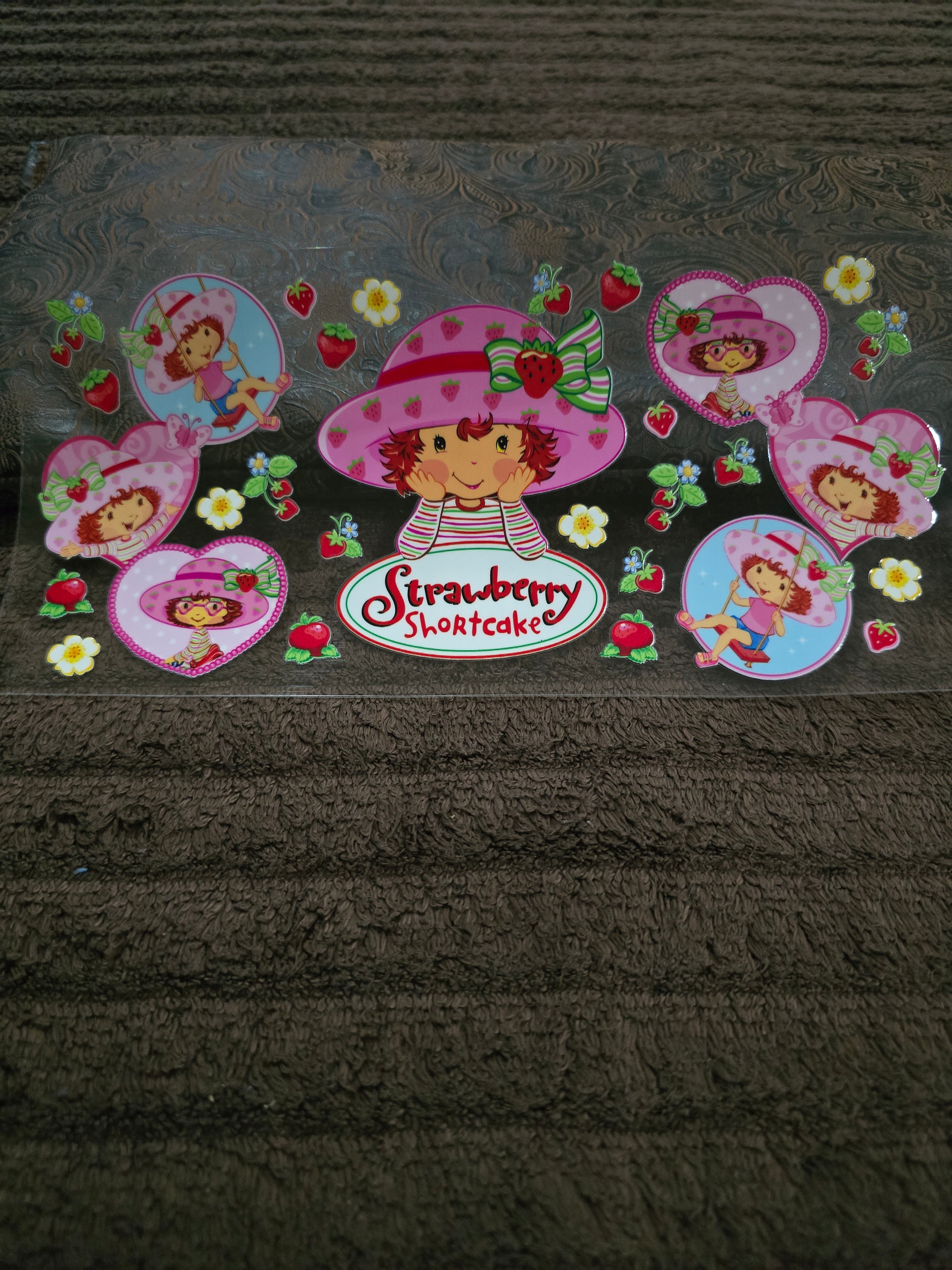 #03 "🍓Strawberry Hat Girl" UVDTF Decal