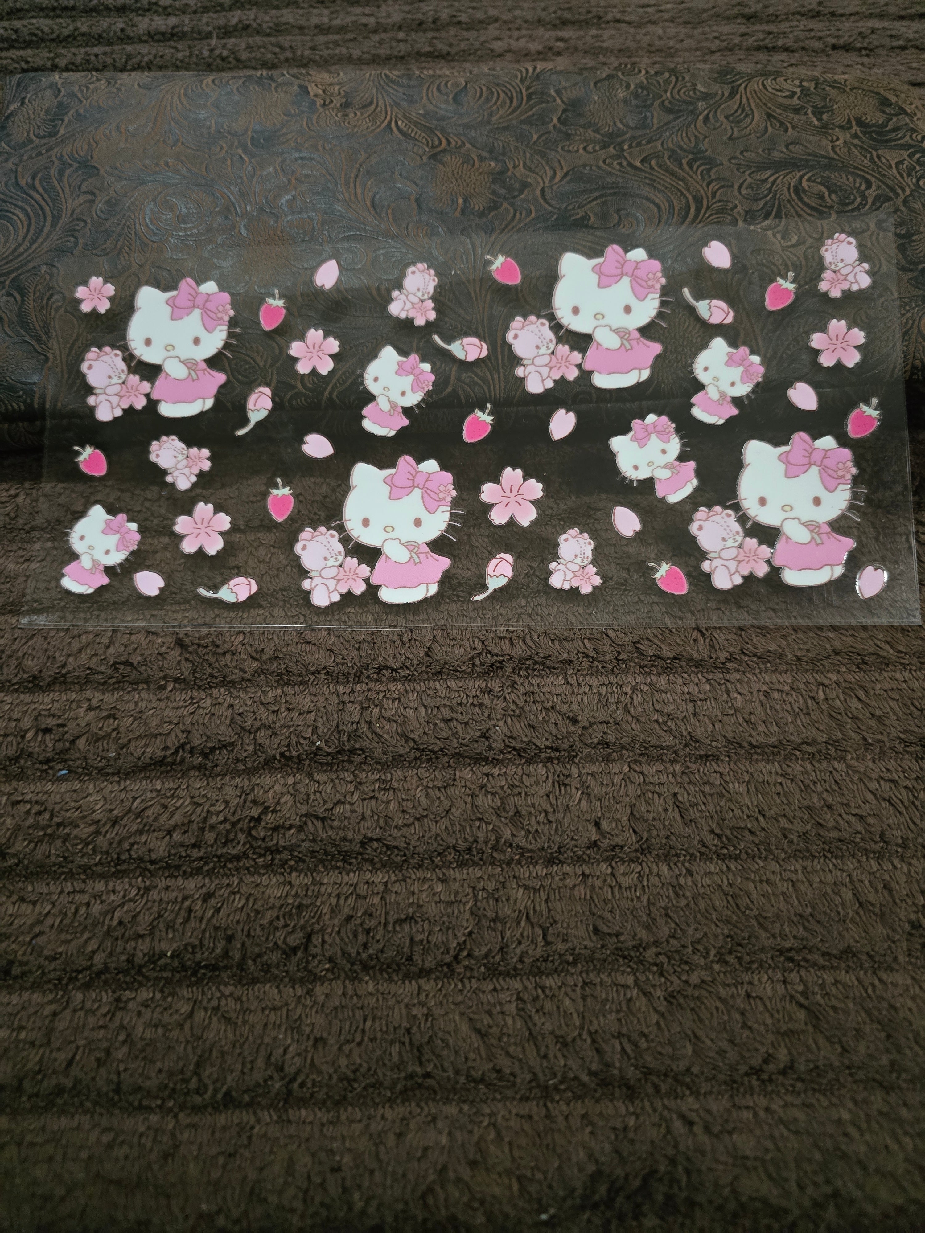 #24 "Pink Kitty & Strawberry" UVDTF Decal