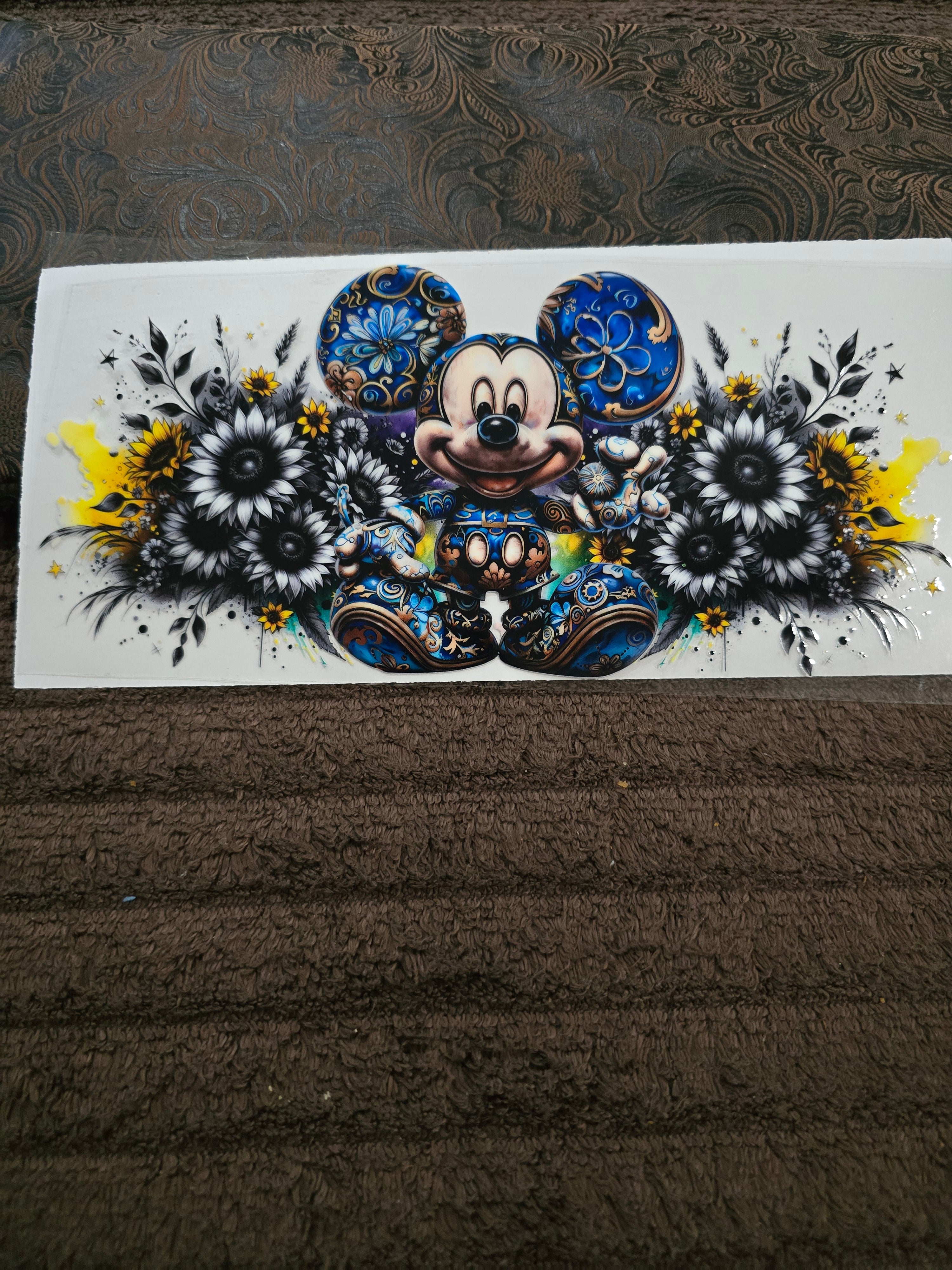 #189 "Blue Floral Mickey” UVDTF Decal