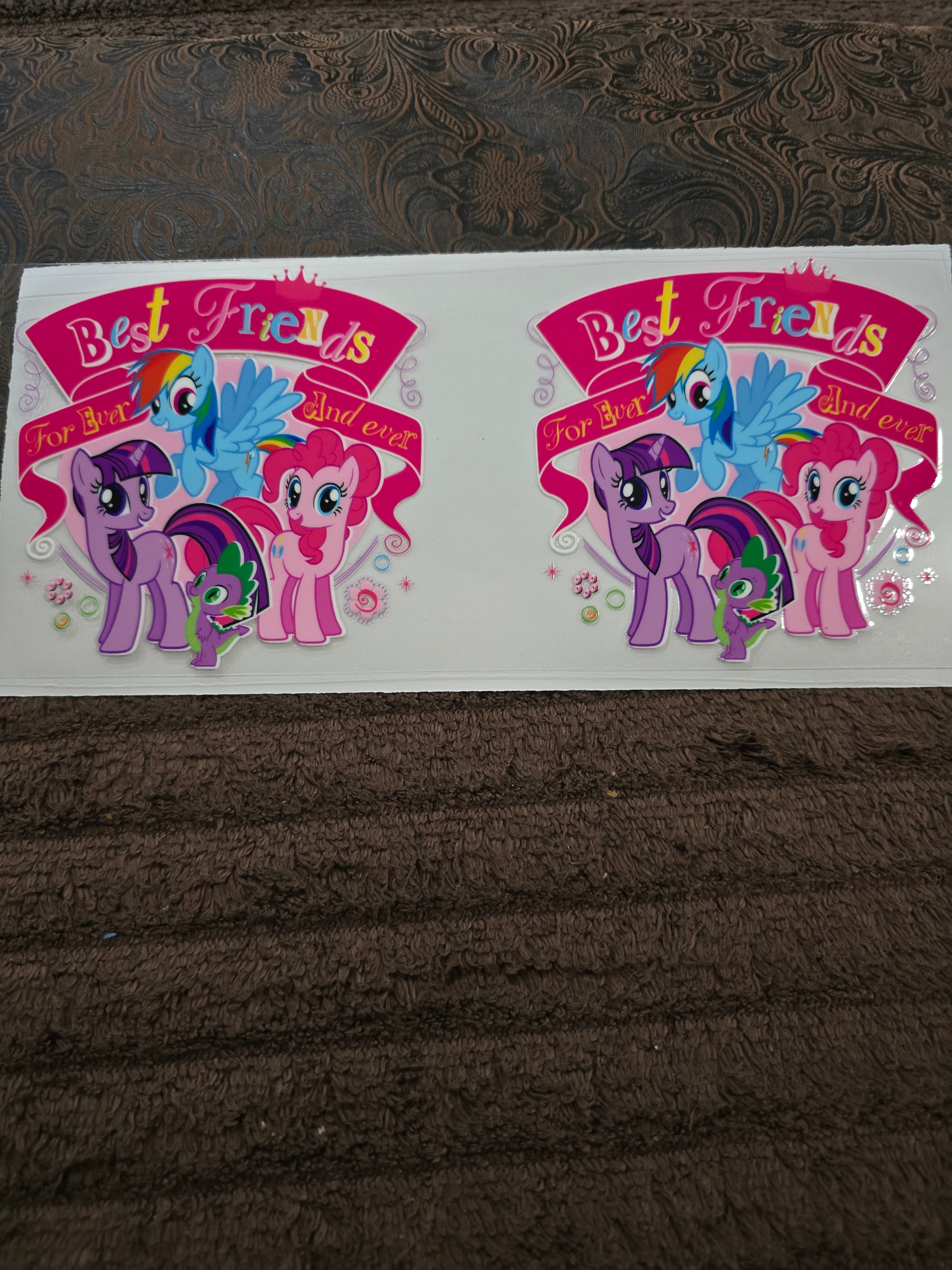 #195 "Best Friends” UVDTF Decal