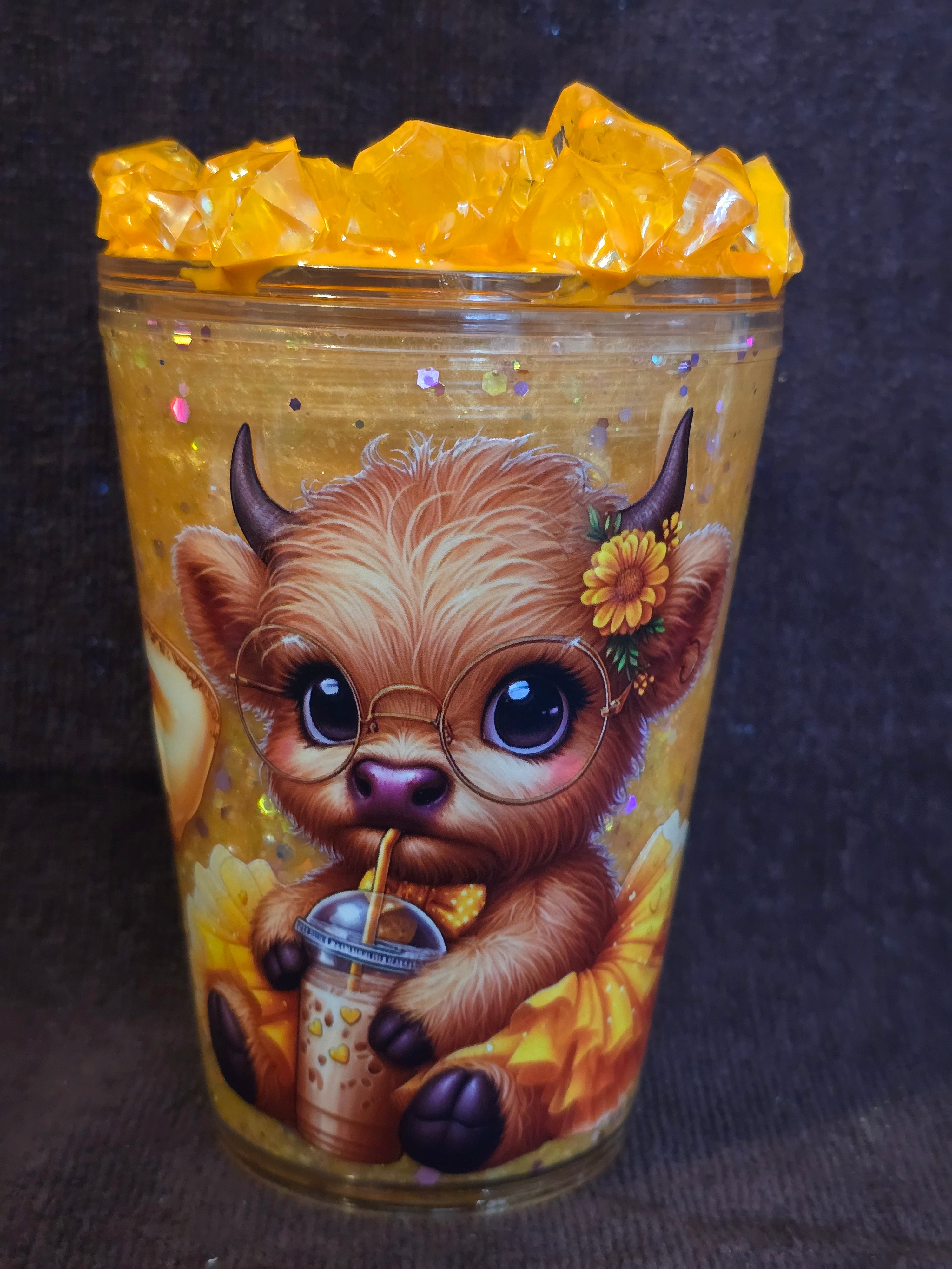 16 oz Acrylic Glow-in-the-Dark – Cute Highland Cow Slushy Snow Globe Tumbler