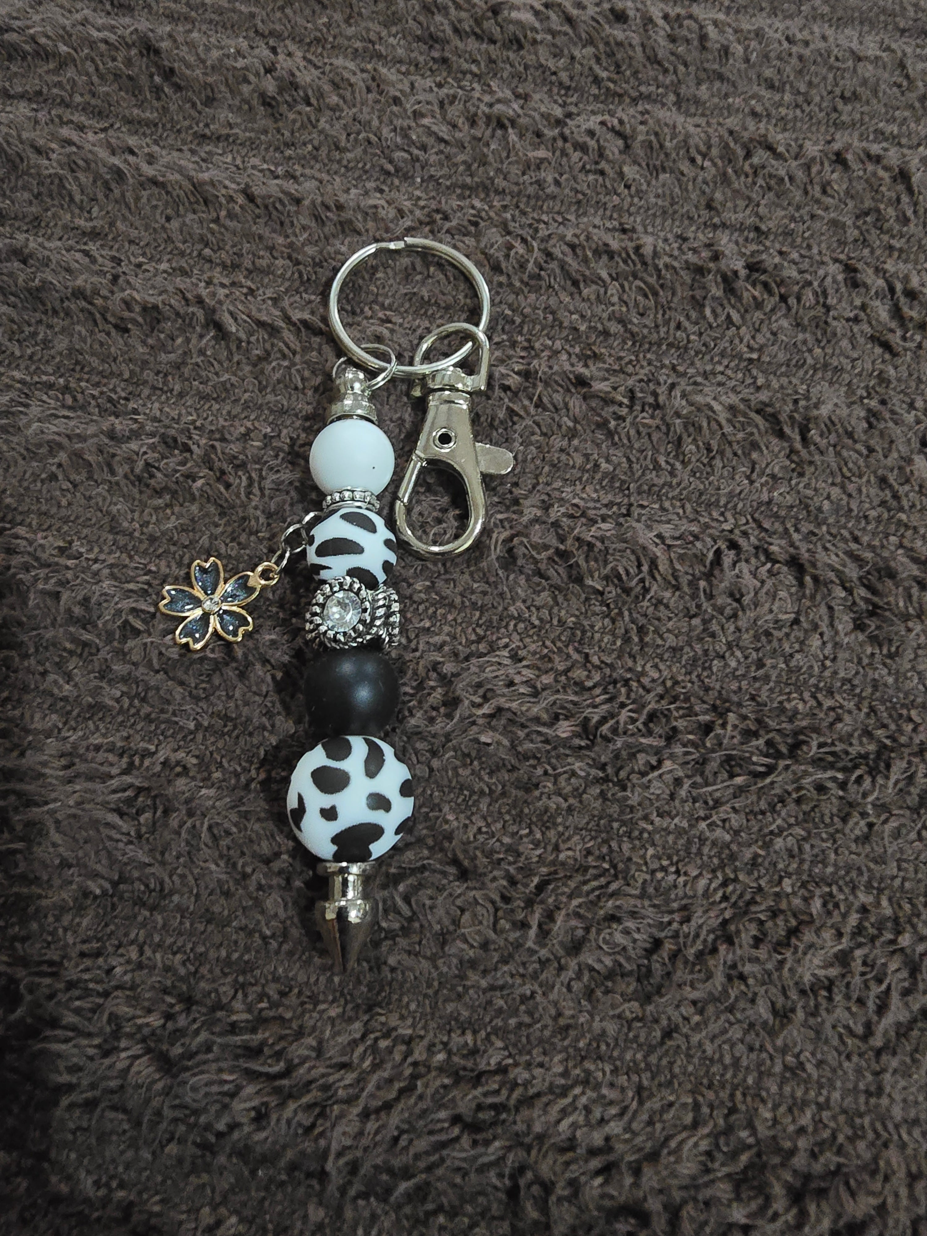 #36 Beaded "Black Flower" Key Chain