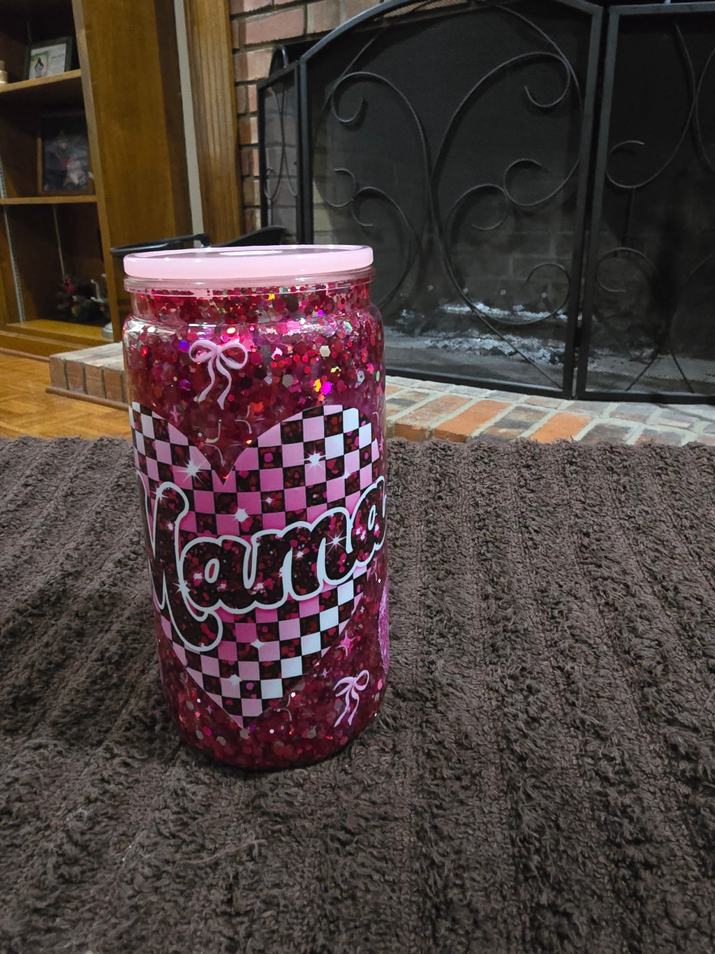 16oz Acrylic "Checkered Heart Mama" Snow Globe Tumbler
