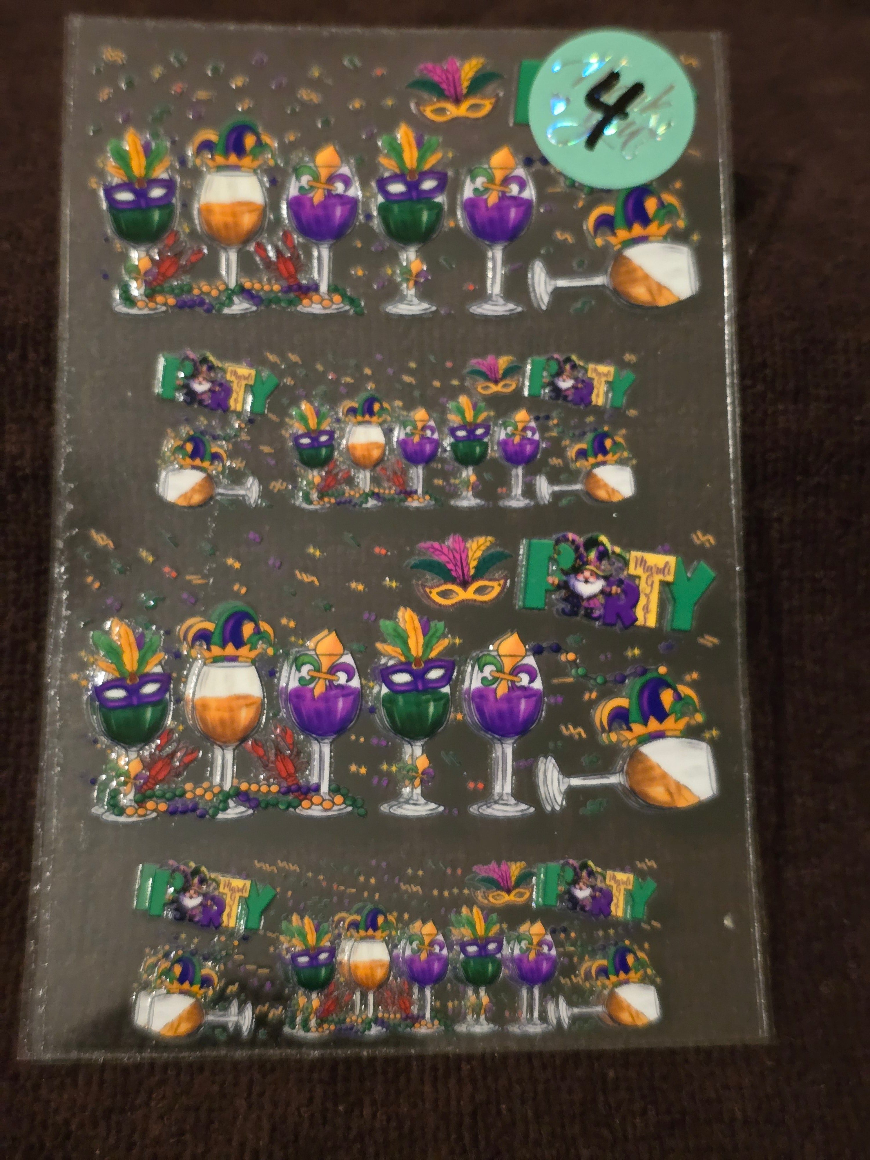 #4 🎭 Mardi Gras Wine Glass - 3 oz Mini Tumbler Decal