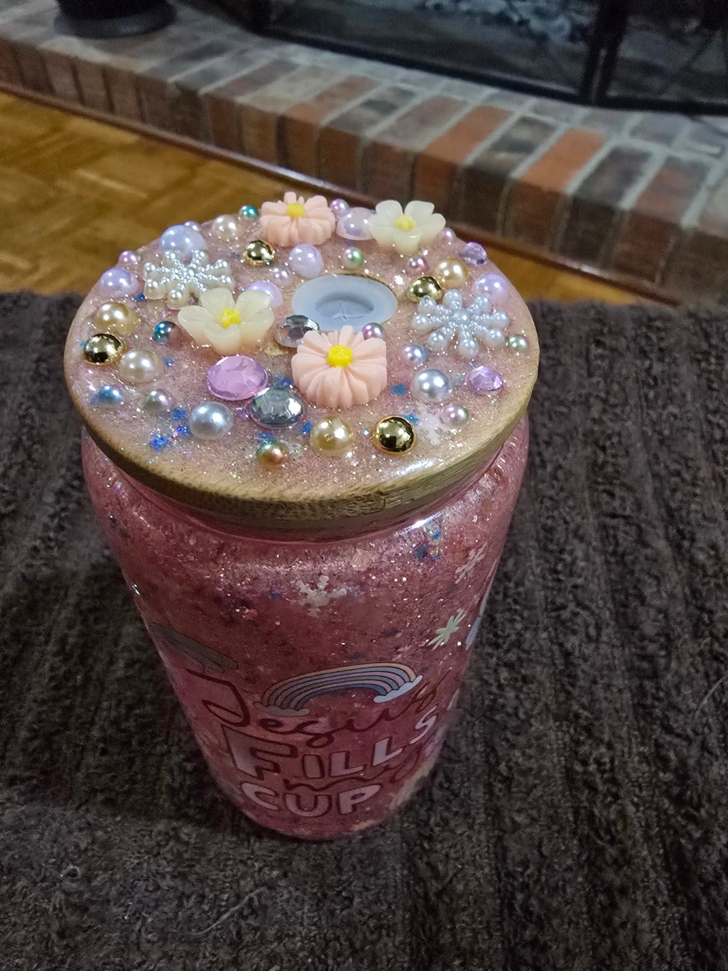 16oz Glass "Jesus Fills My Cup" Snow Globe Tumbler