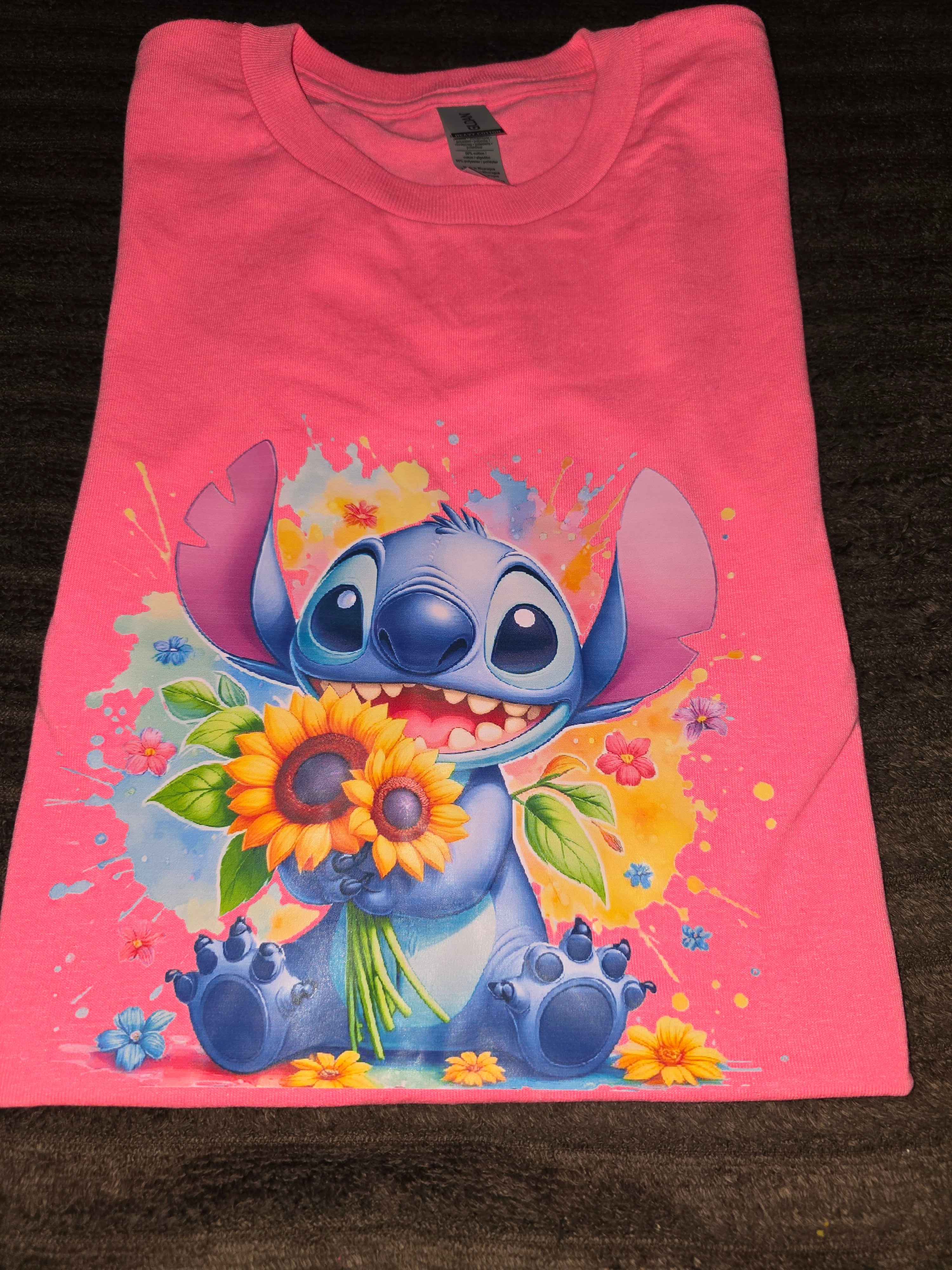 "Cute Blue Alien With Sunflowers" Graphic Tee